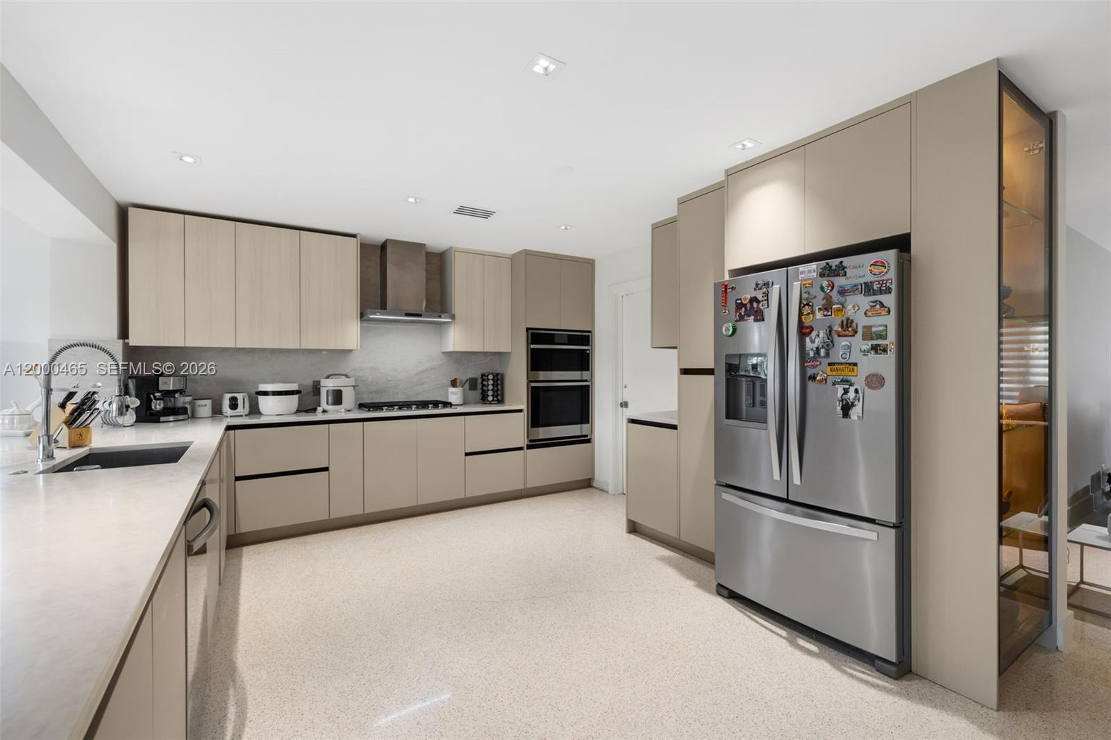 HOLLYWOOD HILLS AMEN PLAT - Residential