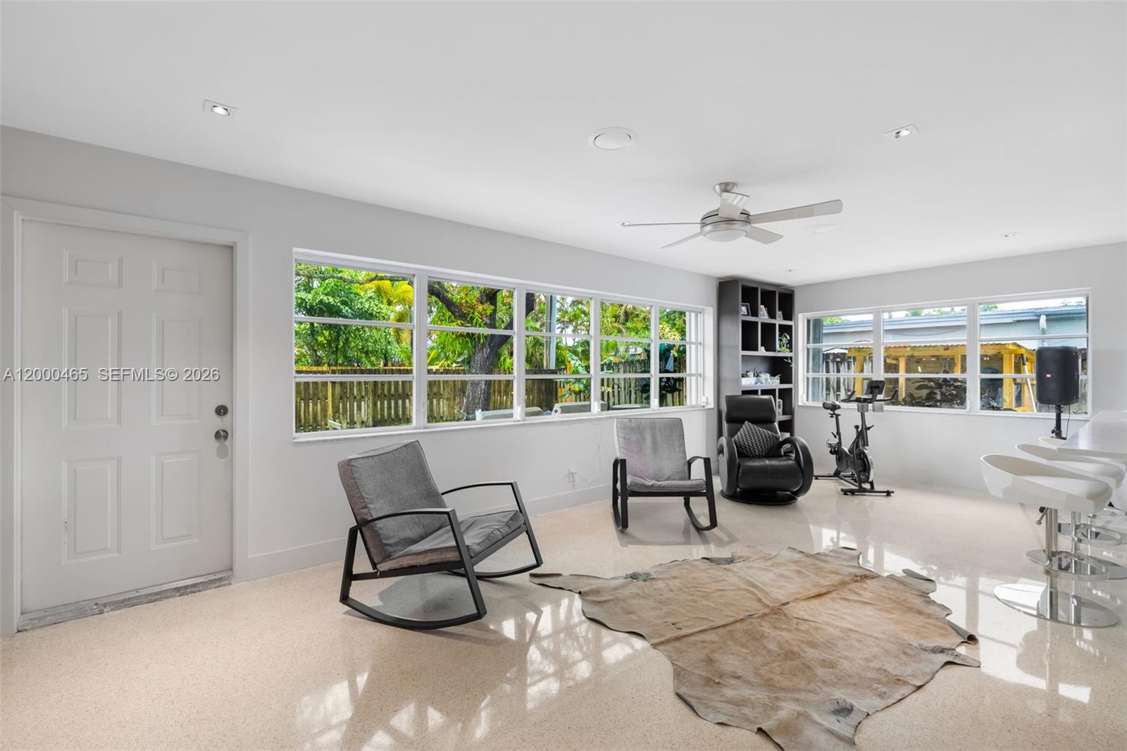 HOLLYWOOD HILLS AMEN PLAT - Residential