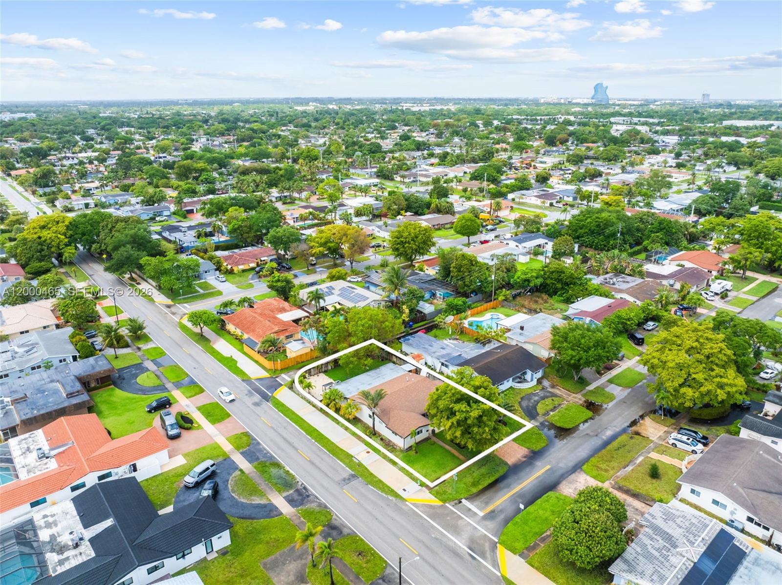 HOLLYWOOD HILLS AMEN PLAT - Residential