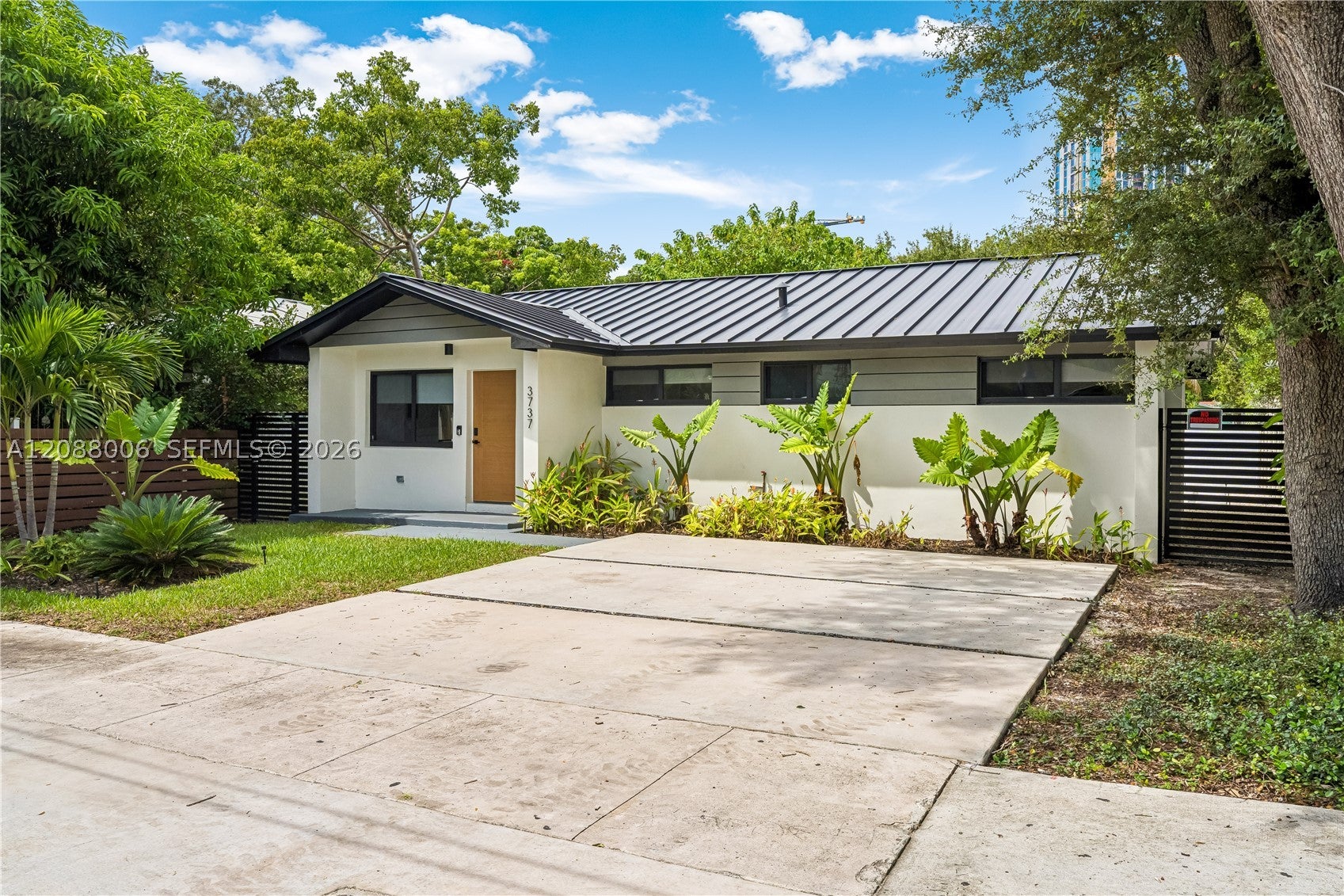 3737 Frow Ave