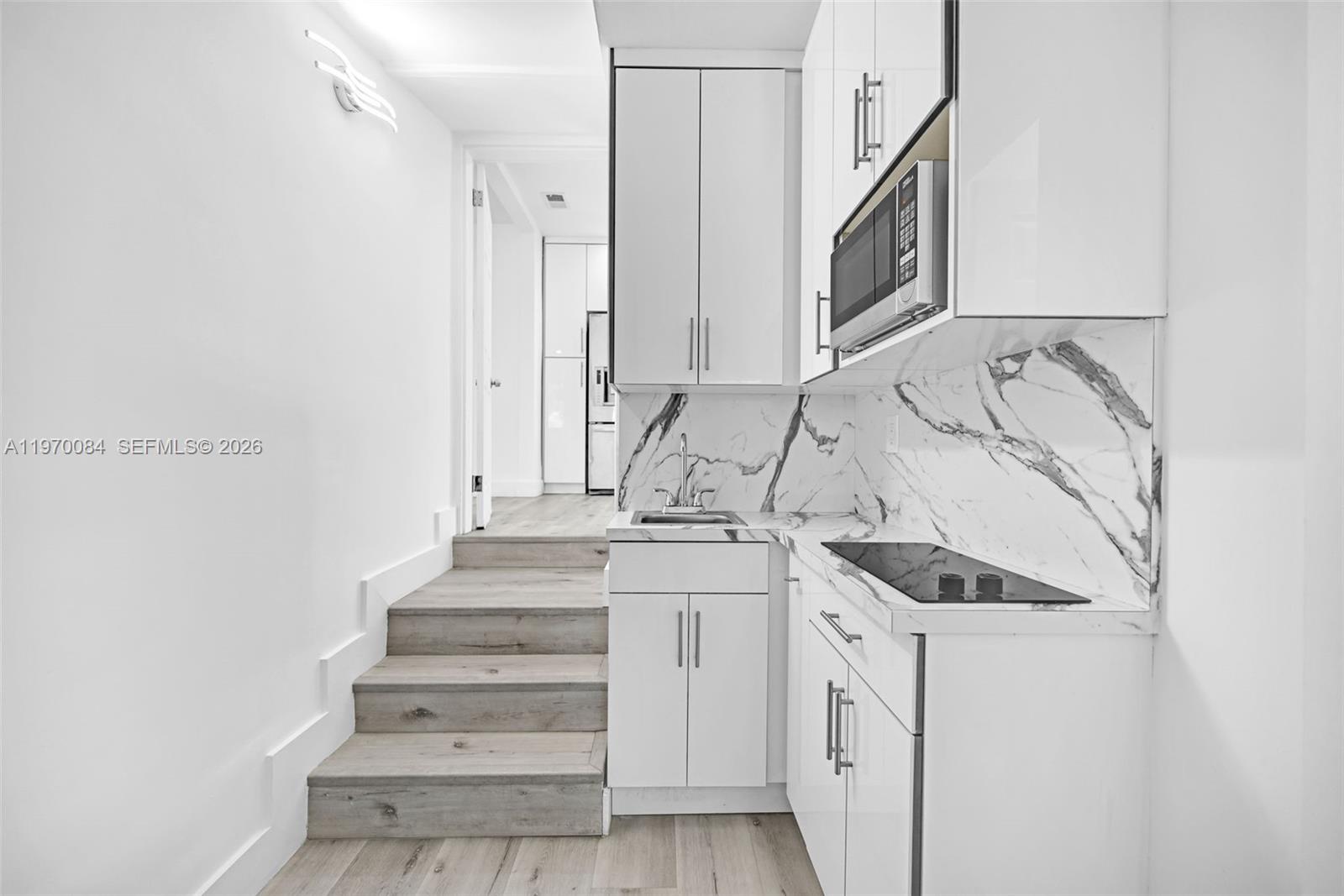 SHORE CREST - Residential