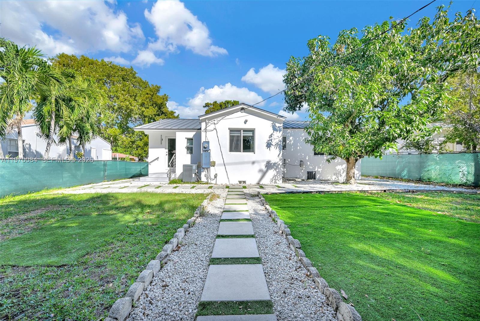 SHORE CREST - Residential