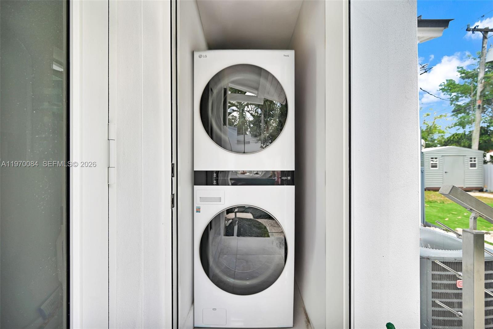 SHORE CREST - Residential