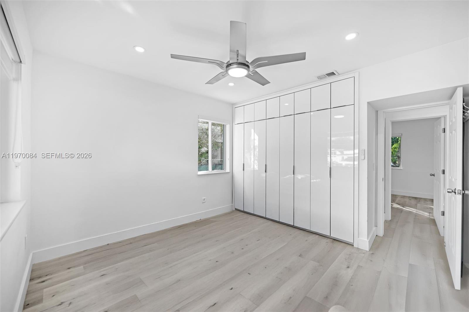 SHORE CREST - Residential