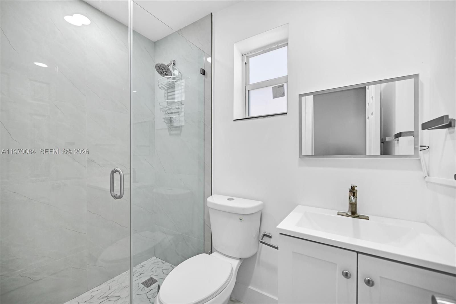 SHORE CREST - Residential