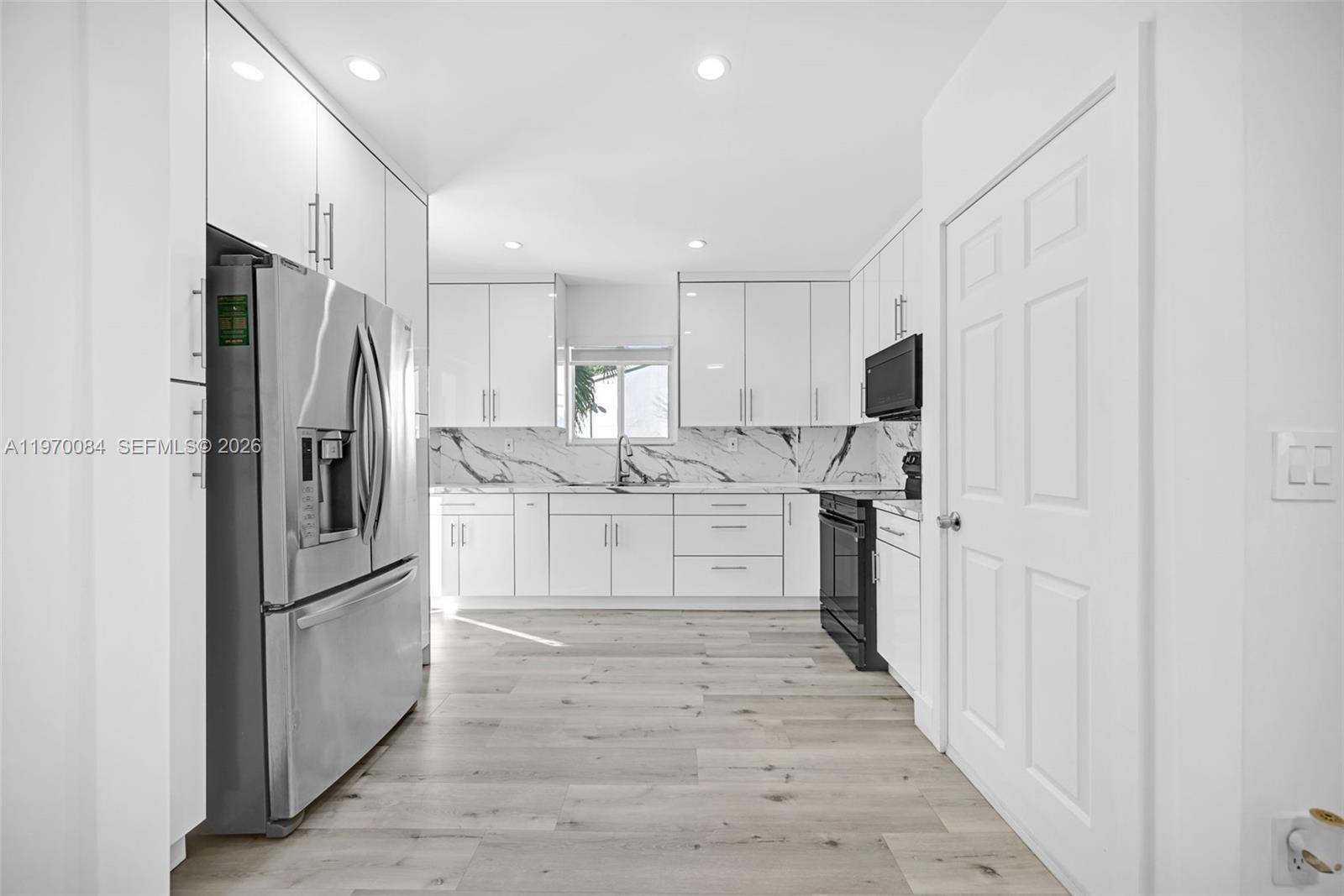 SHORE CREST - Residential