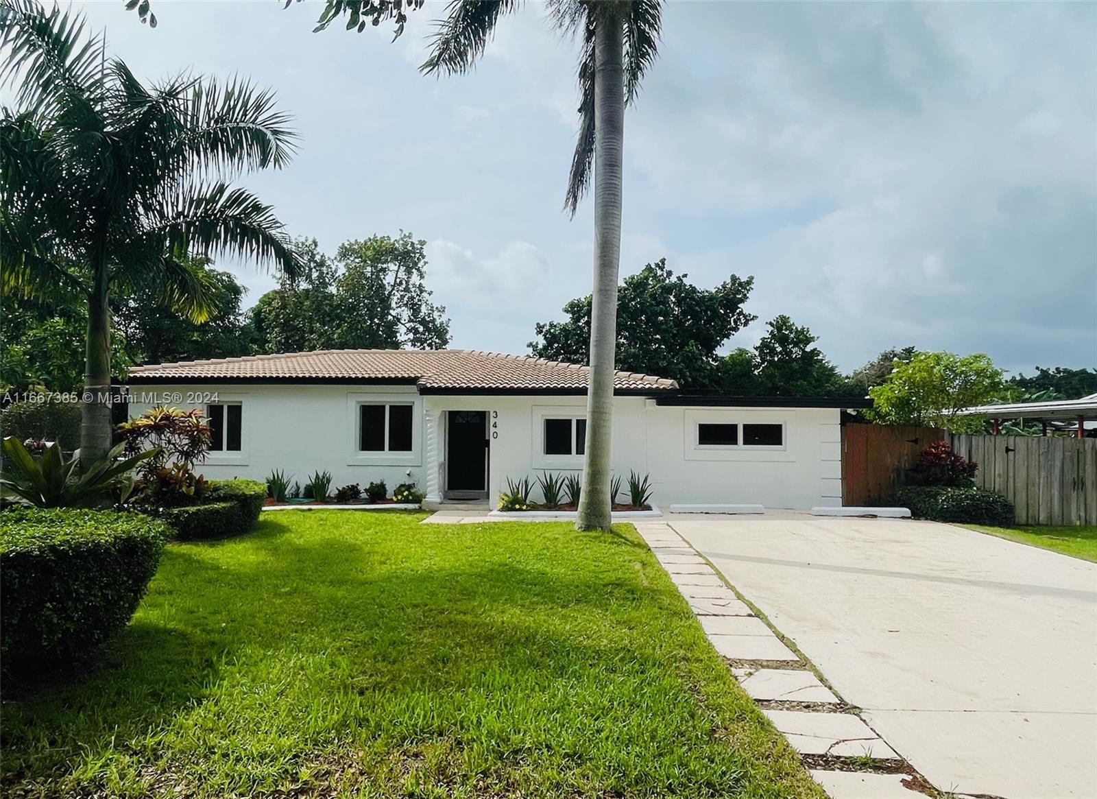 340 Nw 140th St St, Miami, Broward County, Florida - 4 Bedrooms  
3 Bathrooms - 