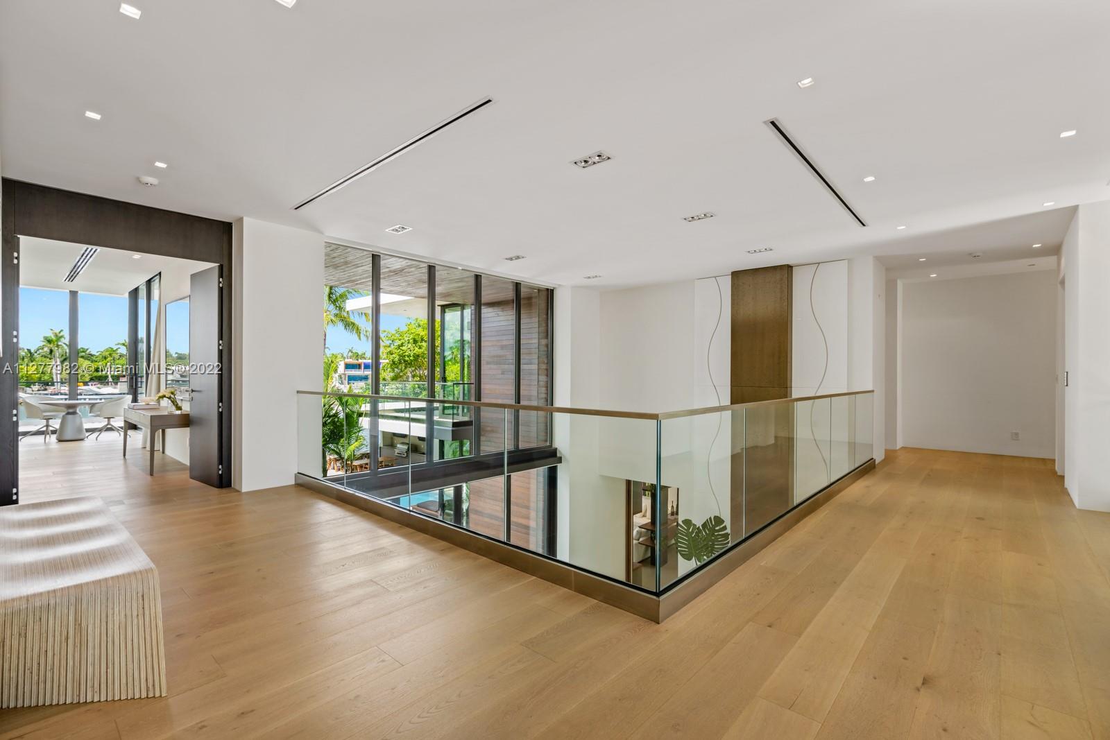 INDIAN CREEK SUB - Residential