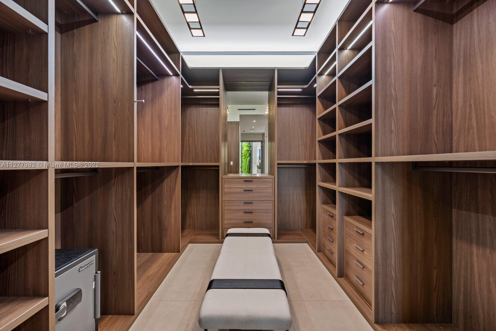 INDIAN CREEK SUB - Residential