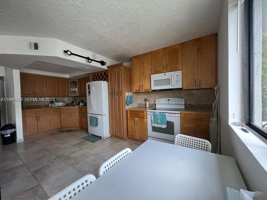 VERABELLA FALLS CONDO - Residential