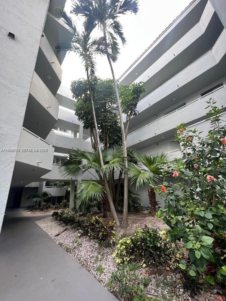 VERABELLA FALLS CONDO - Residential