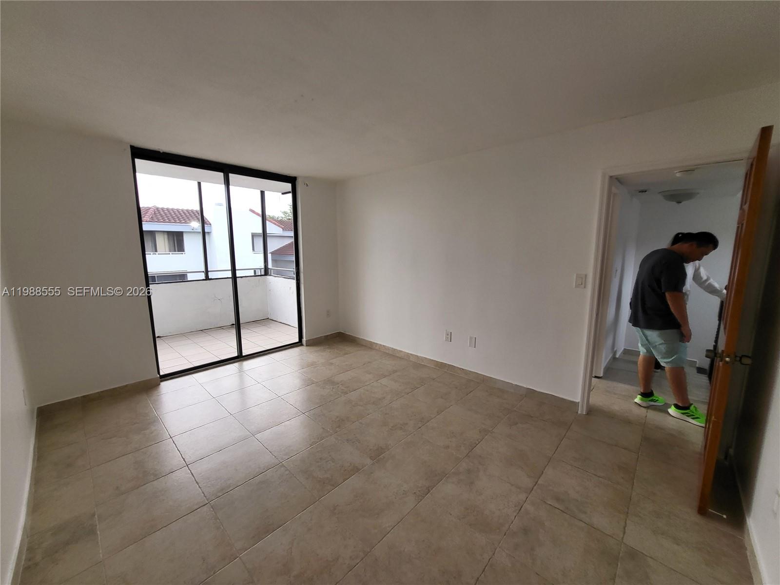 VERABELLA FALLS CONDO - Residential