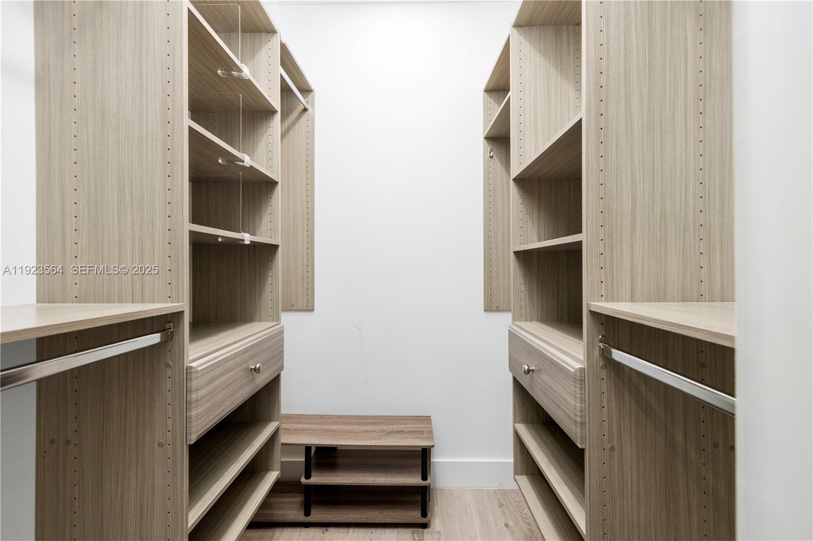 CORAL GABLES SEC B - Residential