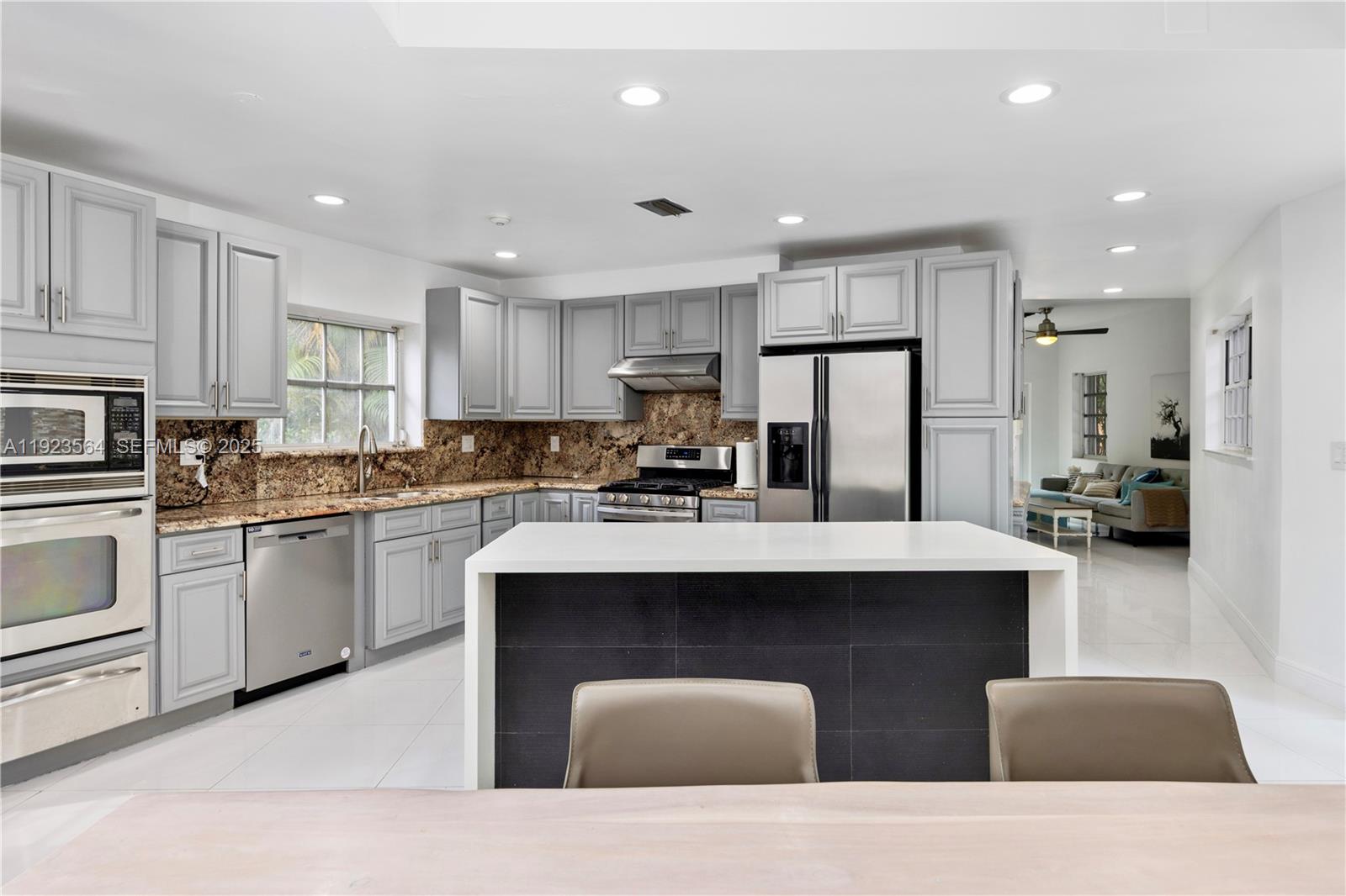 CORAL GABLES SEC B - Residential