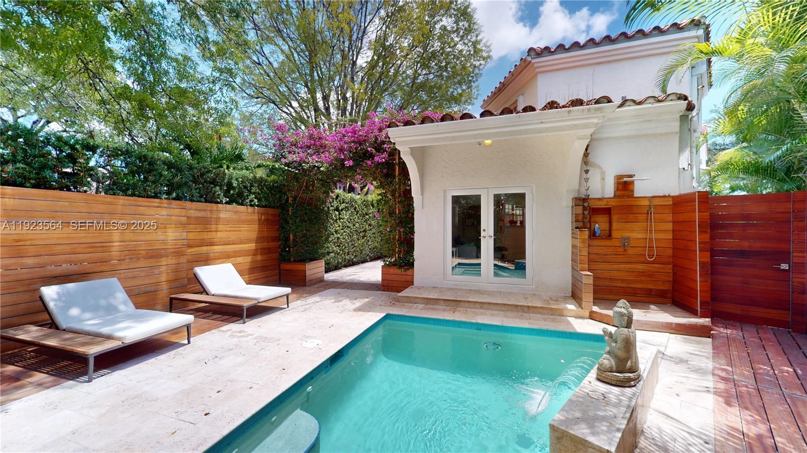 CORAL GABLES SEC B - Residential