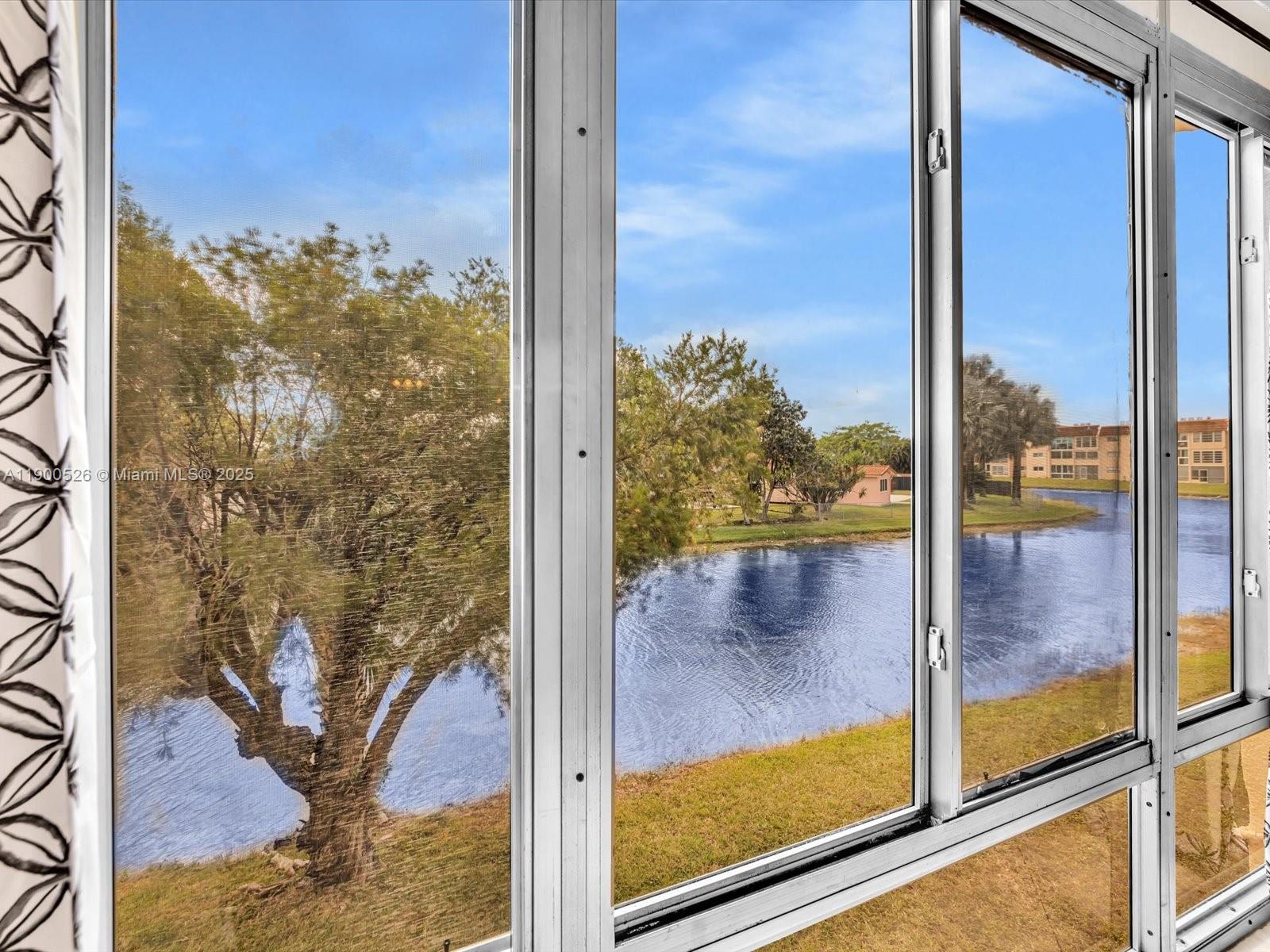 SUNRISE LAKES 44 CONDO - Residential