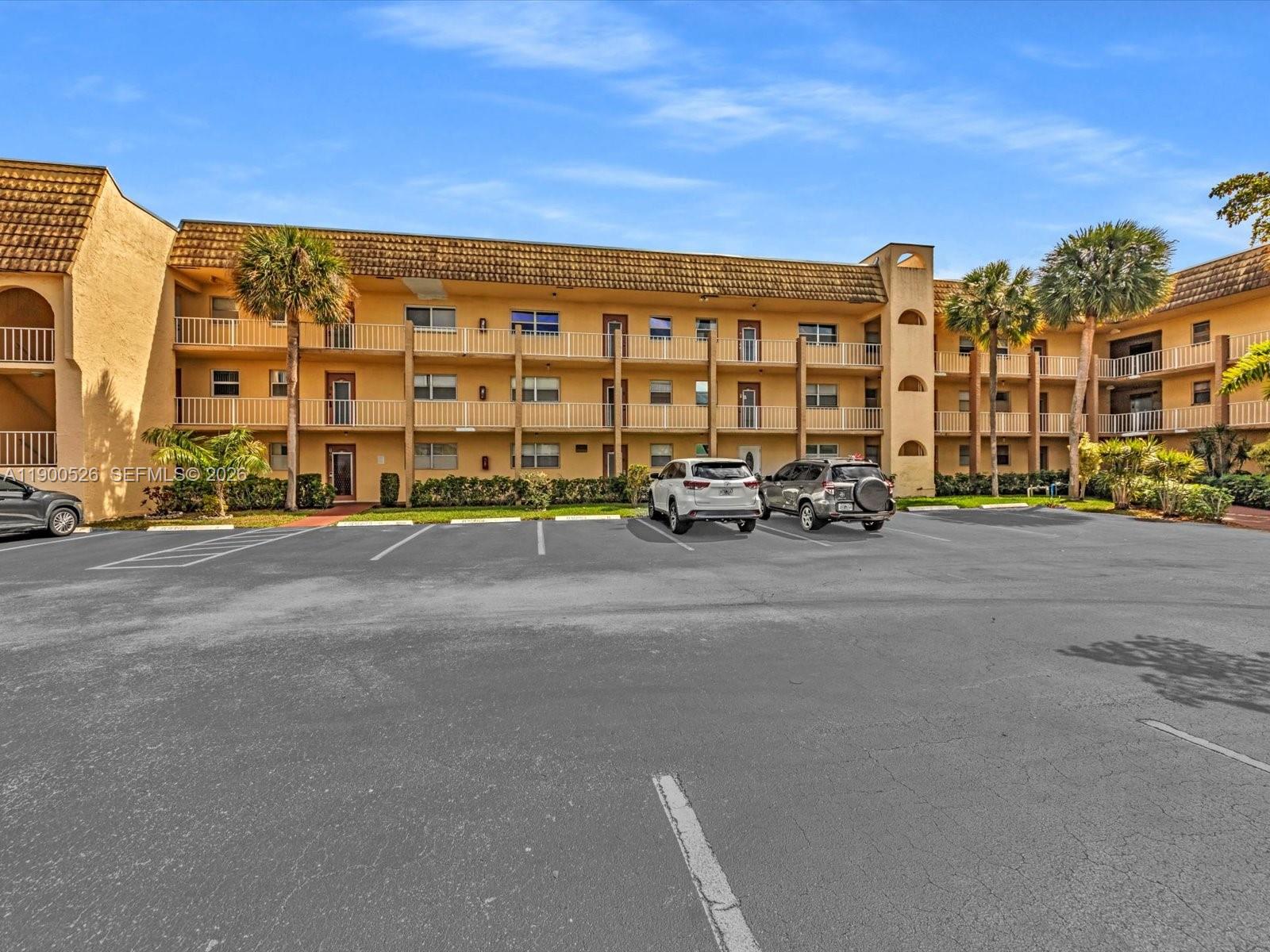 SUNRISE LAKES 44 CONDO - Residential