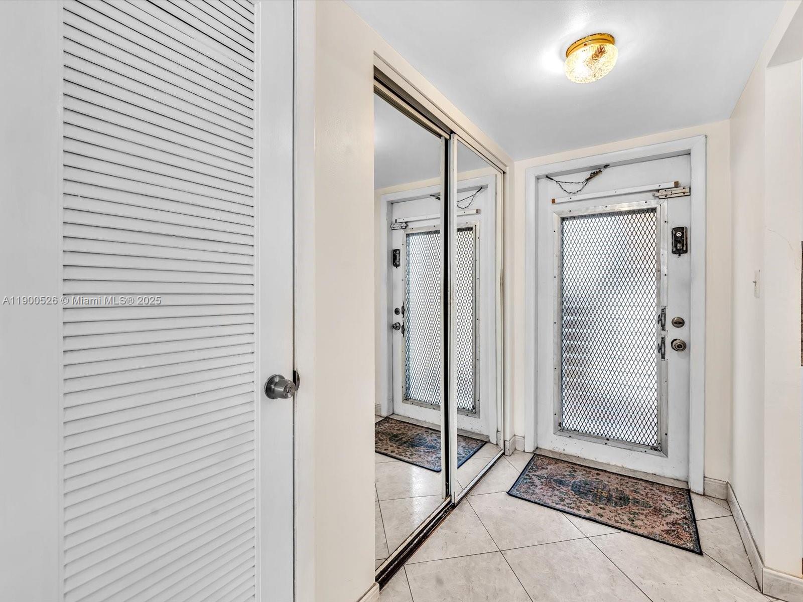 SUNRISE LAKES 44 CONDO - Residential