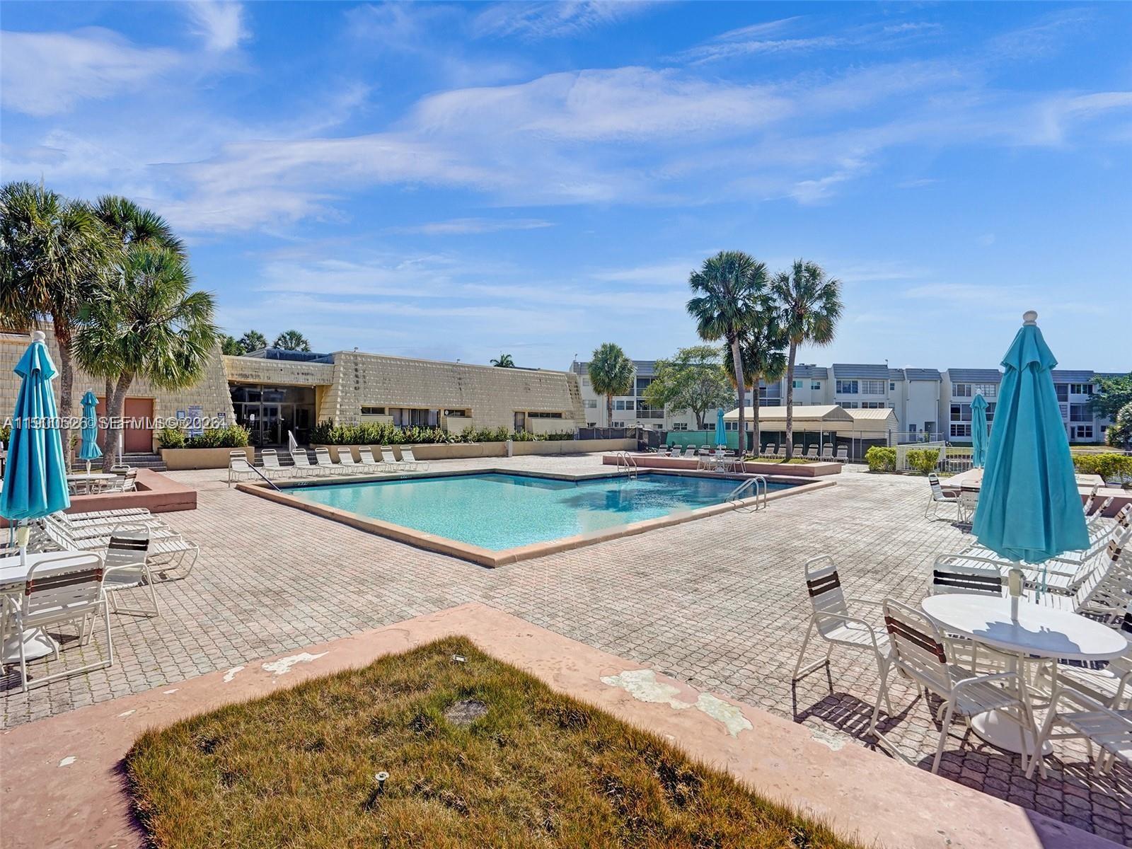 SUNRISE LAKES 44 CONDO - Residential