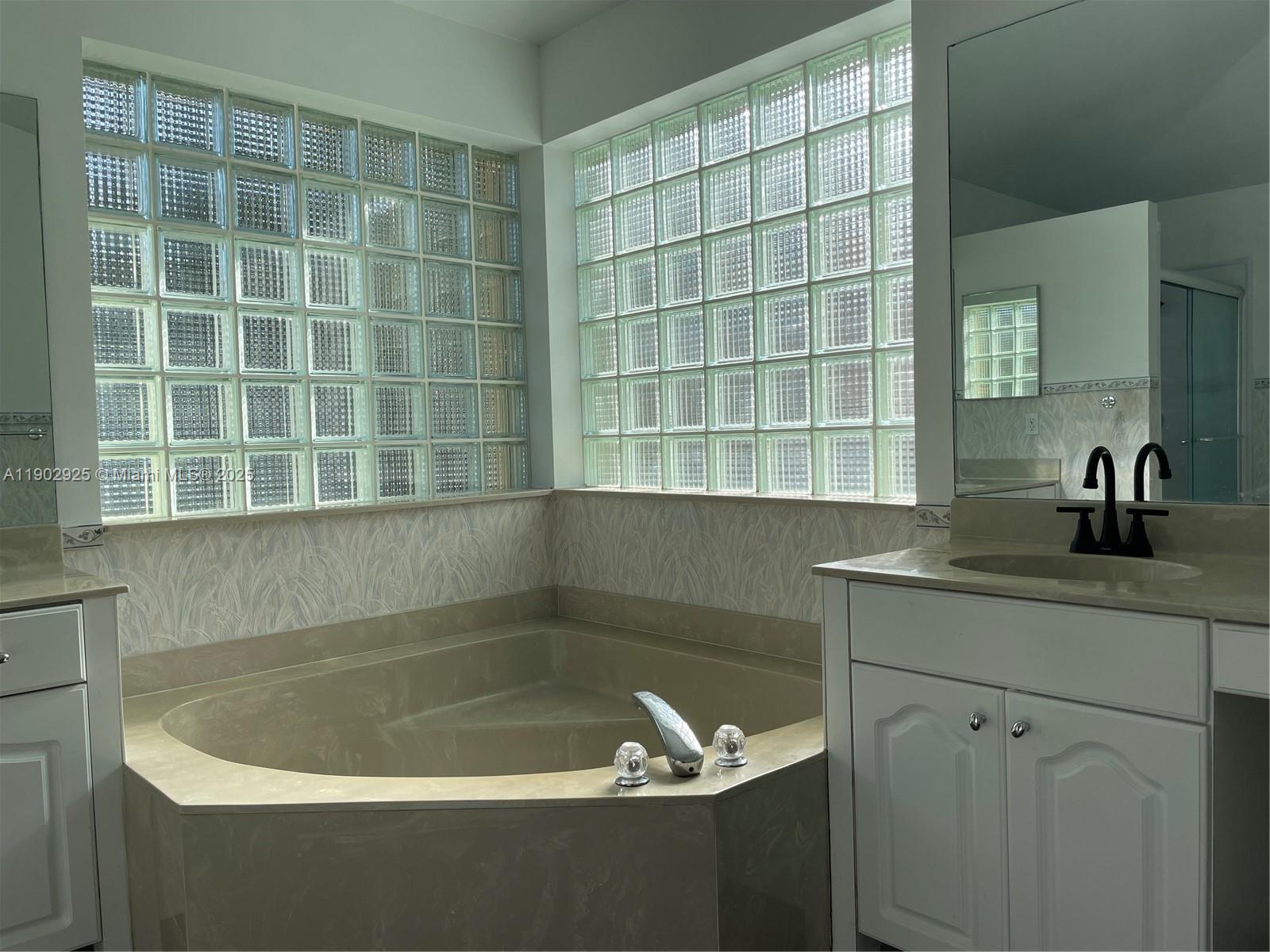 ORCHID ISLAND - Residential Lease