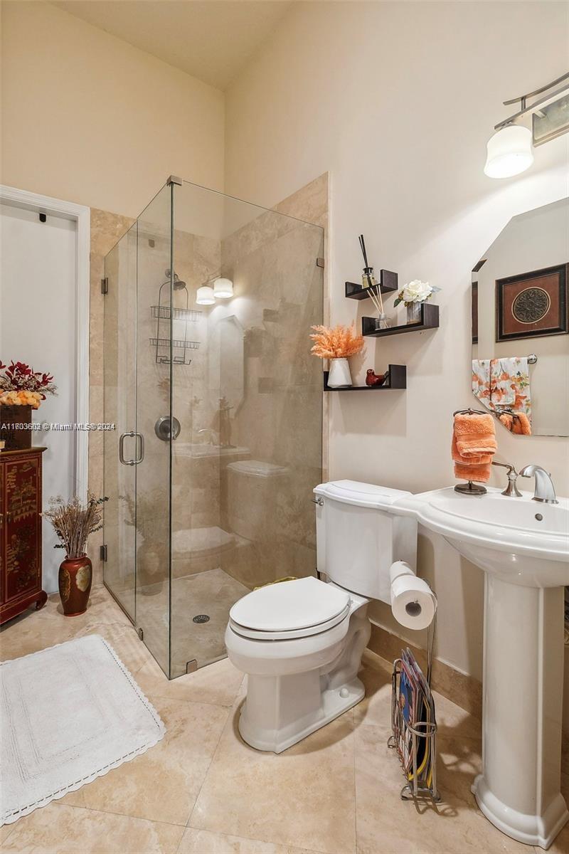 CHAMBERS LAND CO SUB NE1/ - Residential