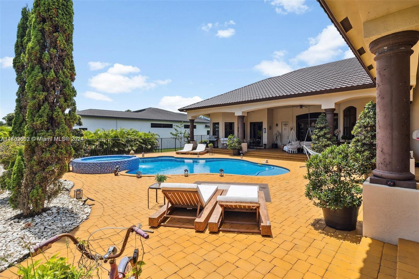 CHAMBERS LAND CO SUB NE1/ - Residential