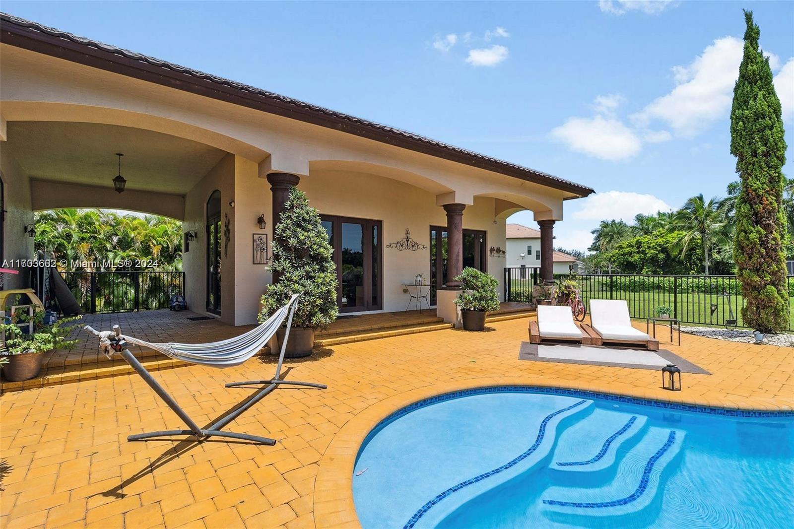 CHAMBERS LAND CO SUB NE1/ - Residential