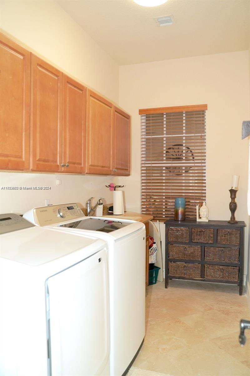 CHAMBERS LAND CO SUB NE1/ - Residential