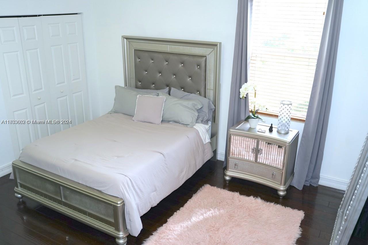 CHAMBERS LAND CO SUB NE1/ - Residential