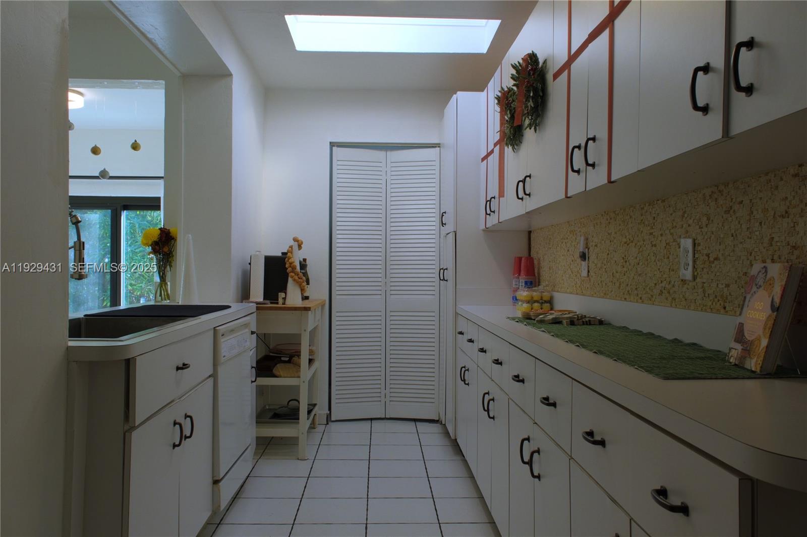 PARKDALE - Residential