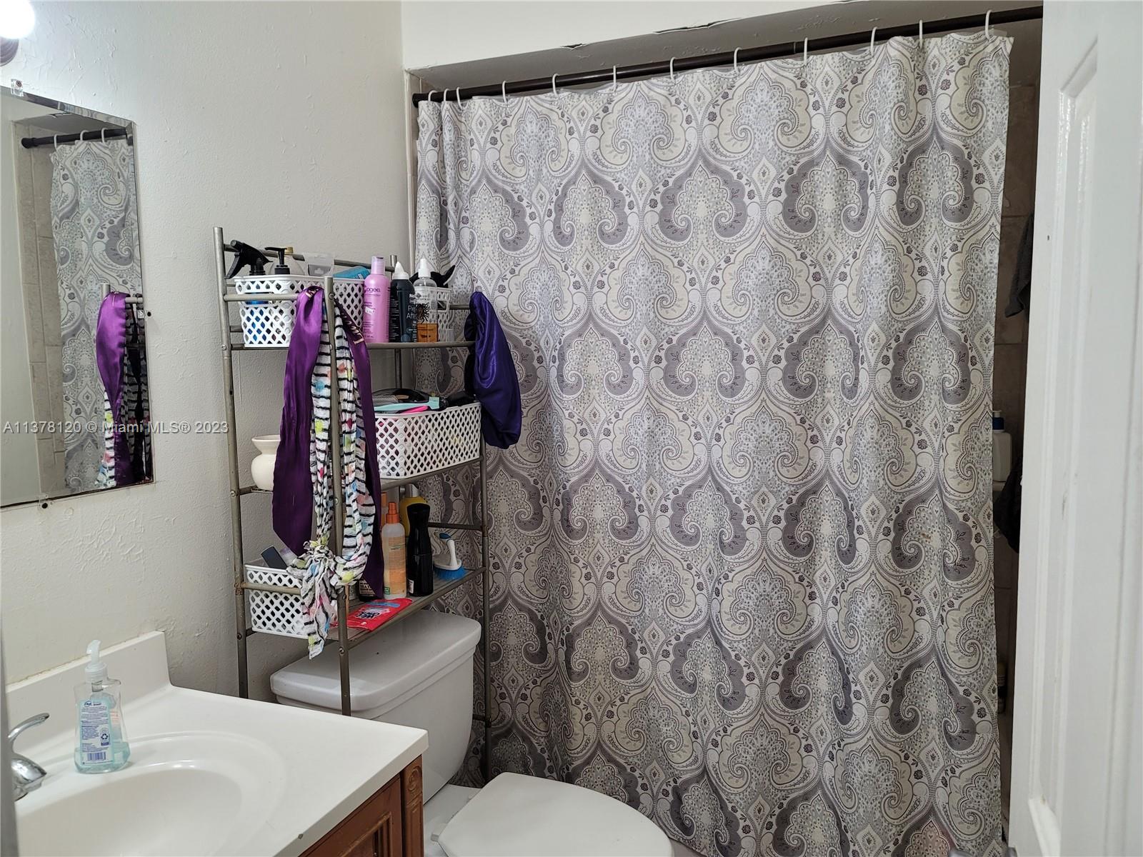 GLENWOOD VILLAGE CONDO - Residential