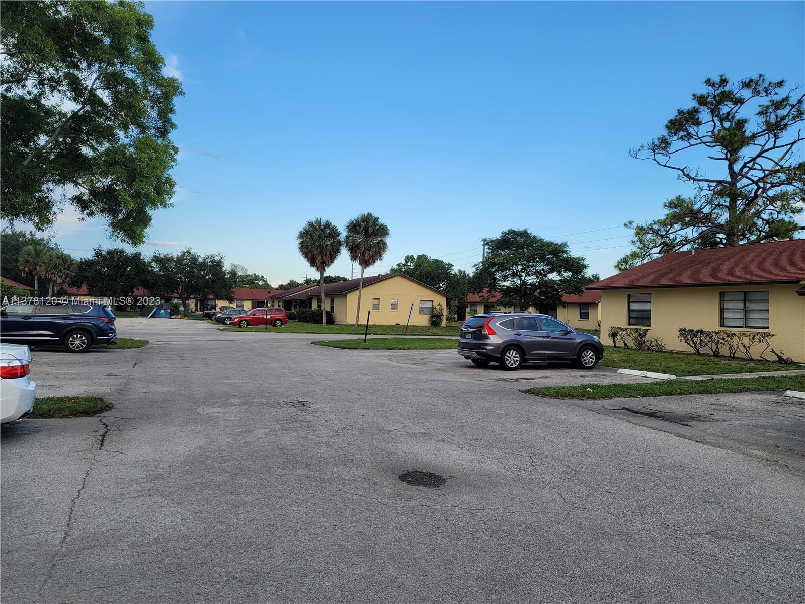 GLENWOOD VILLAGE CONDO - Residential