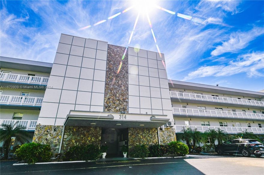 BEAUTIFUL 2 BEDROOM 2 BATHROOM CONDO LOCATED IN THE DESIRABLE COMMUNITY OF MEADOWBROOK LAKES IN THE HEART OF DANIA BEACH. GREAT LOCATION ON THE 1ST FLOOR W/PARKING JUST OUTSIDE YOUR DOOR. THIS SPACIOUS UNIT HAS LOTS OF STORAGE CLOSETS. IMPACT WINDOWS & SLIDER DOORS. UPDATED BATHROOMS. UNIT IS BEING SOLD FURNISHED. TILE THROUGHOUT. THIS COMMUNITY IS AN ACTIVE ADULT COMMUNITY & OFFERS MANY ACTIVITIES. AMENITIES INCLUDE: POOL, CLUBHOUSE, AND IS CONVENIENTLY LOCATED MINUTES TO BEACHES, PARKS, AIRPORT, RESTAURANTS, SHOPPING, DANIA BEACH CASINO, ETC. ALL CLOSE BY. THIS CONDO IS GREAT FOR ALL YEAR LIVING OR 2ND HOME. THIS IS TRULY A MUST SEE!