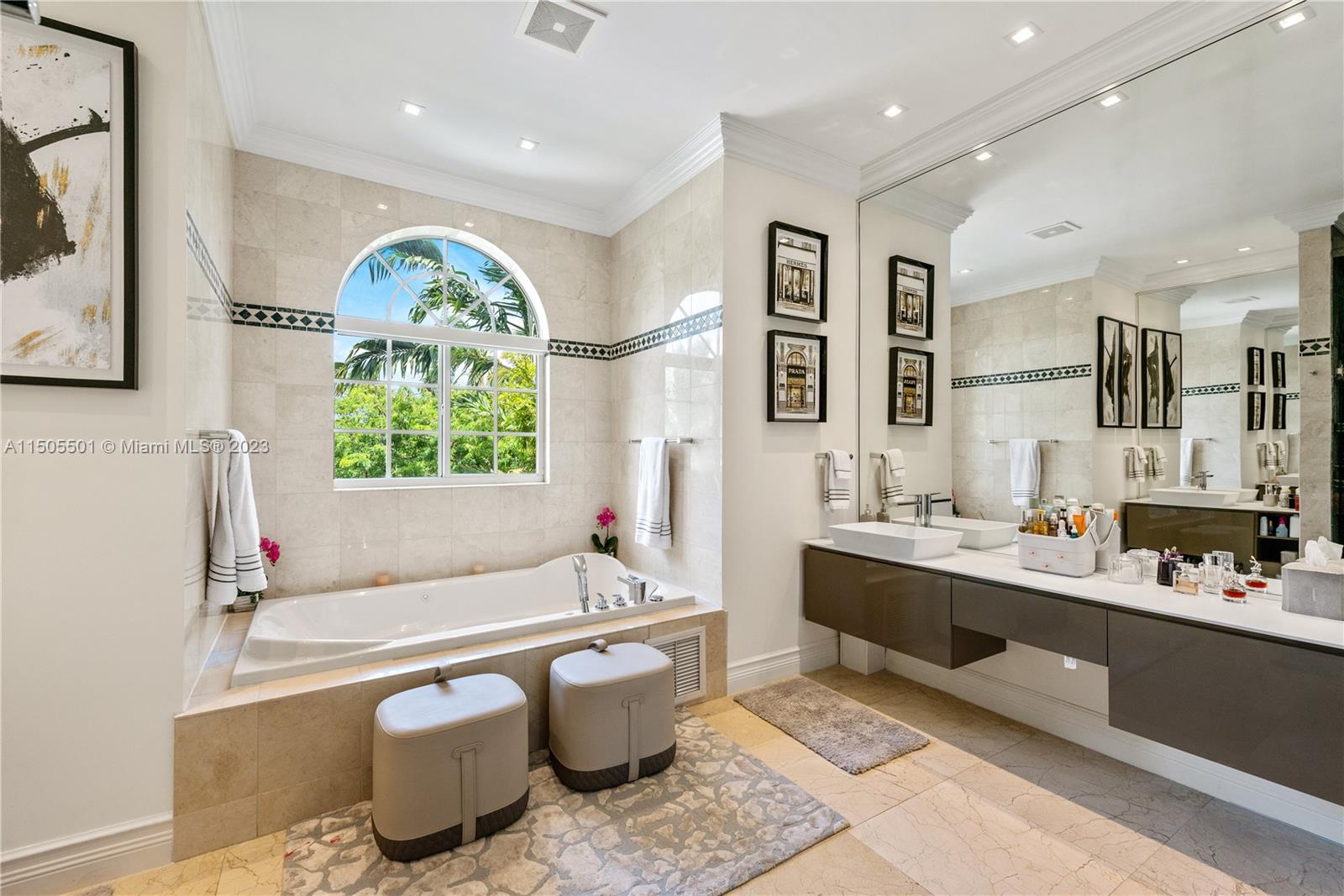 CORAL RIDGE - Residential