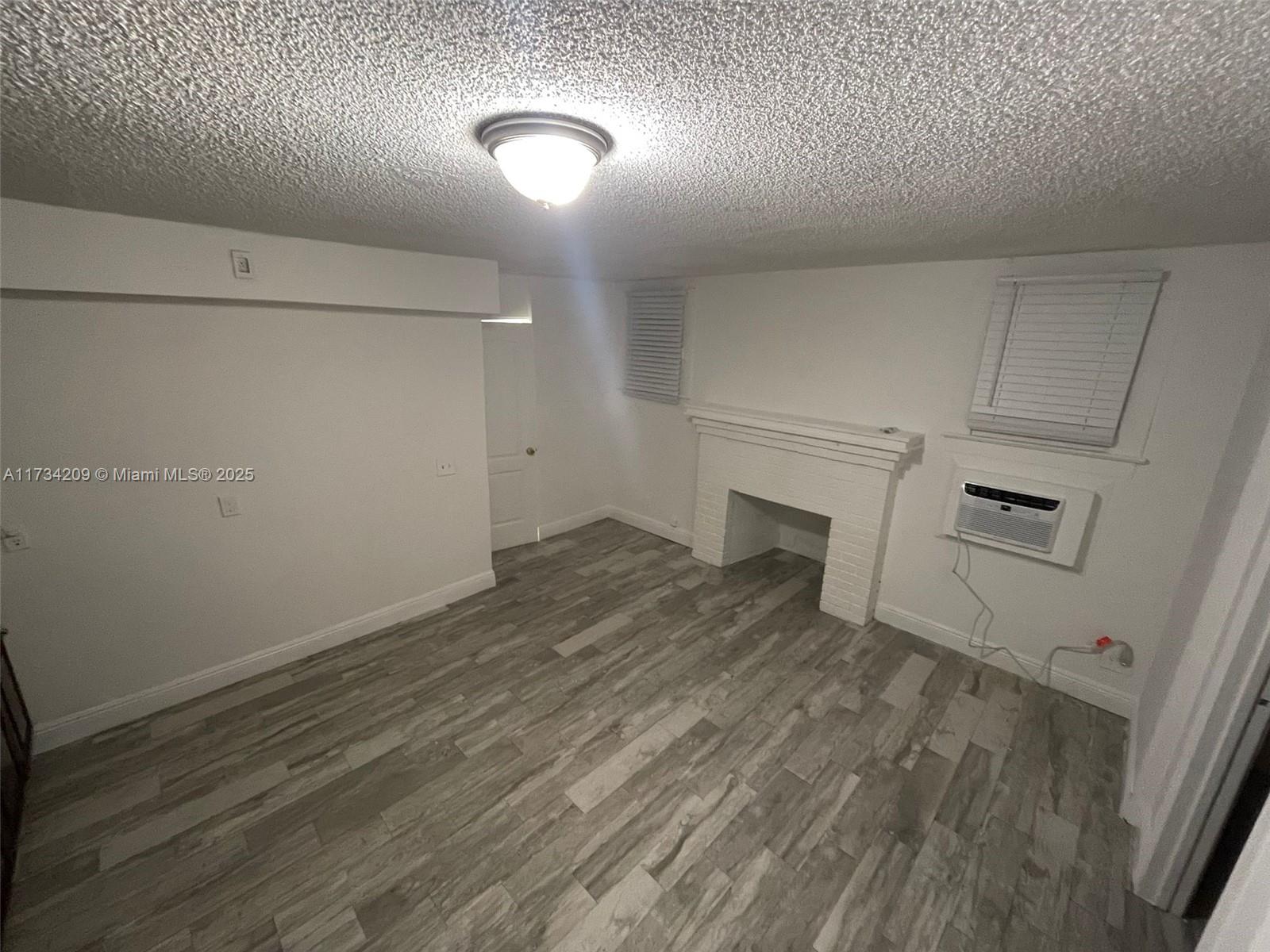 LAKE WORTH TOWN OF - Residential Income