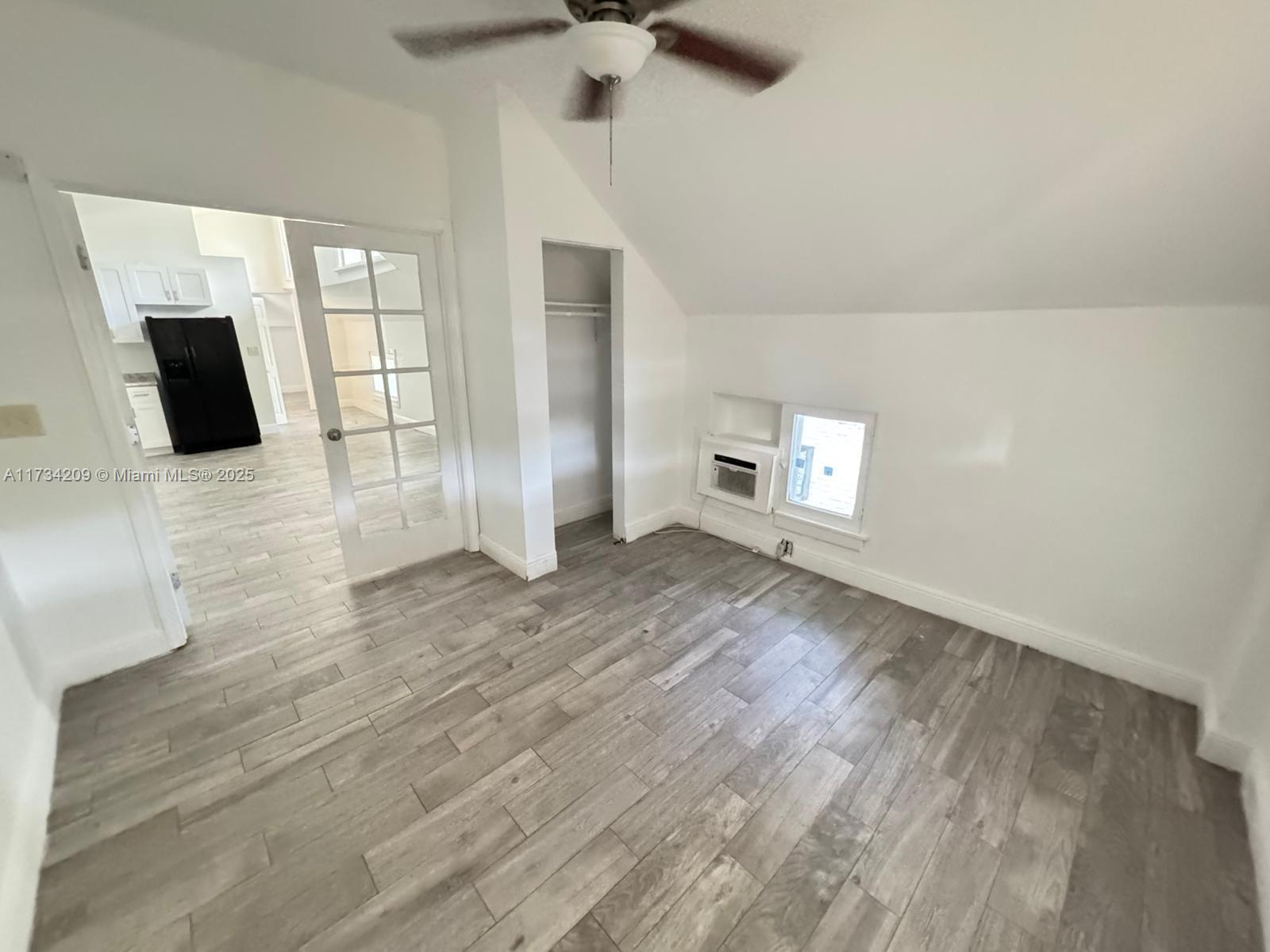 LAKE WORTH TOWN OF - Residential Income