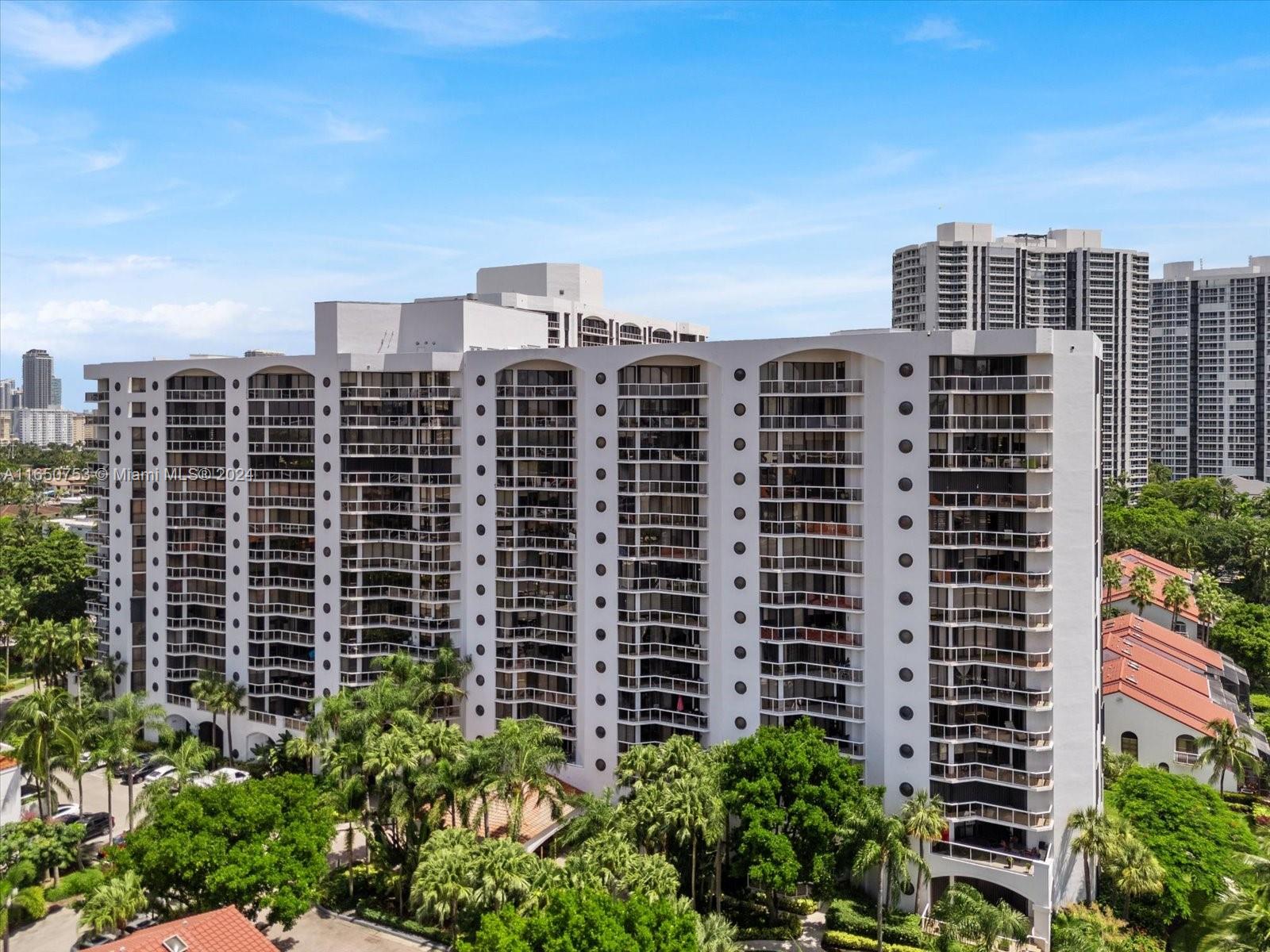 PORTSVIEW @ THE WATERWAYS - Residential