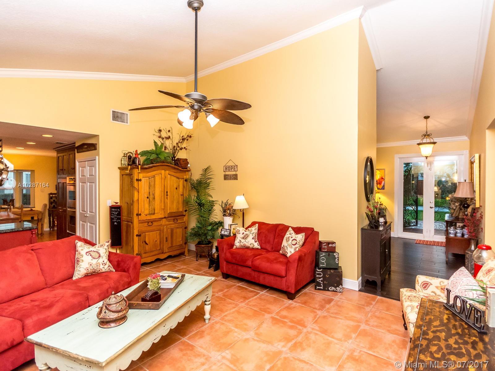 CYPRESS GLEN - Residential