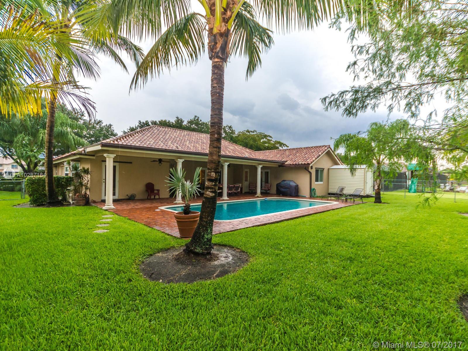 CYPRESS GLEN - Residential