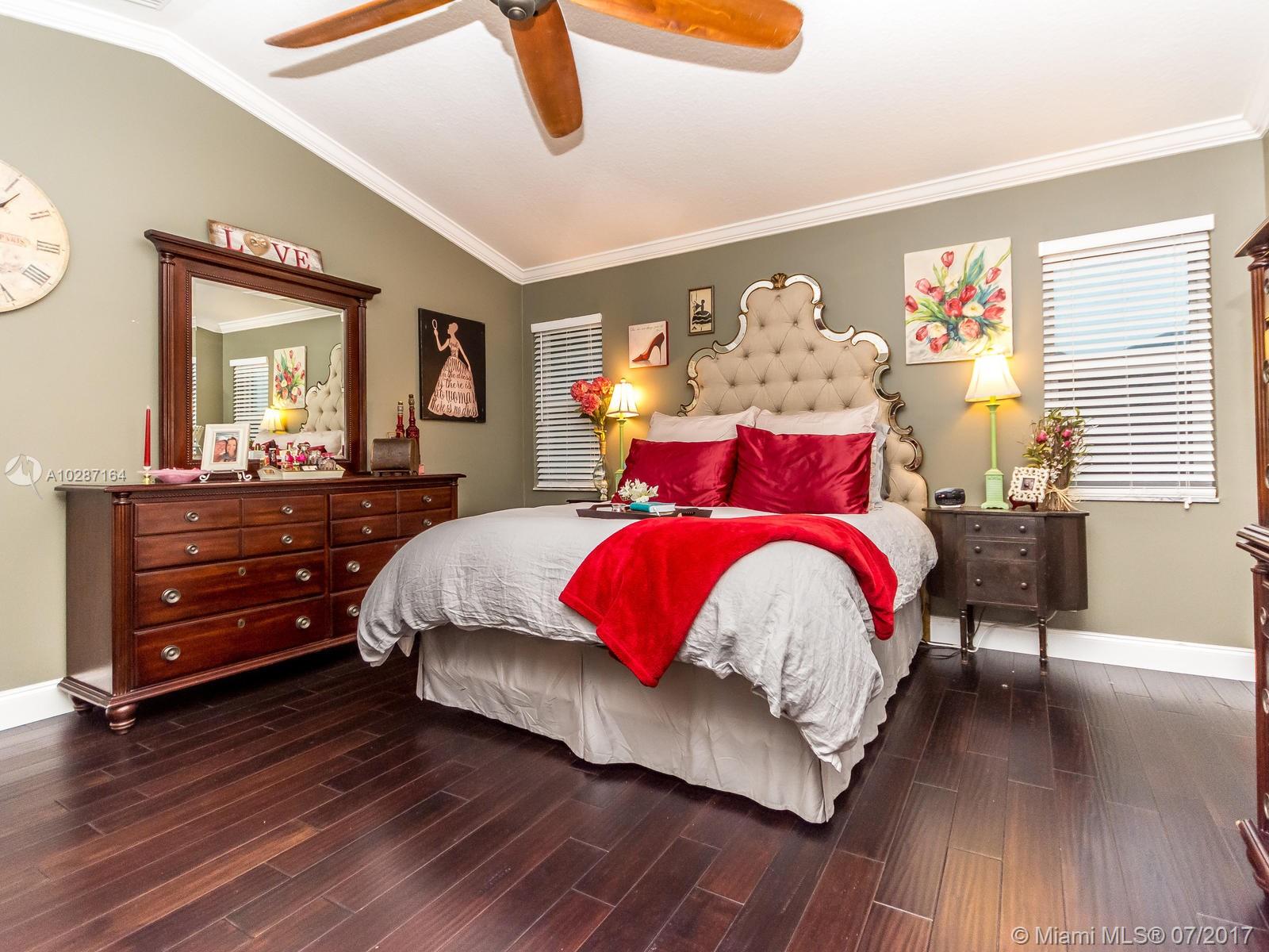 CYPRESS GLEN - Residential