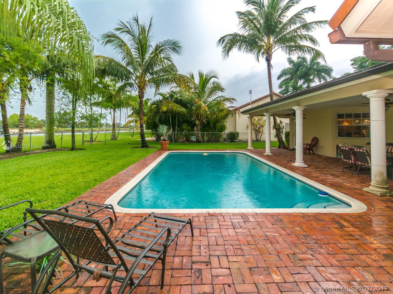 CYPRESS GLEN - Residential