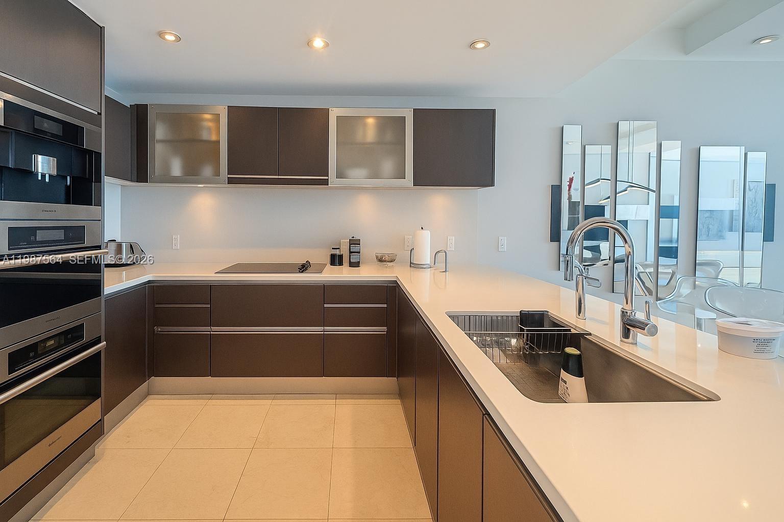 JADE BEACH CONDO - Residential Lease