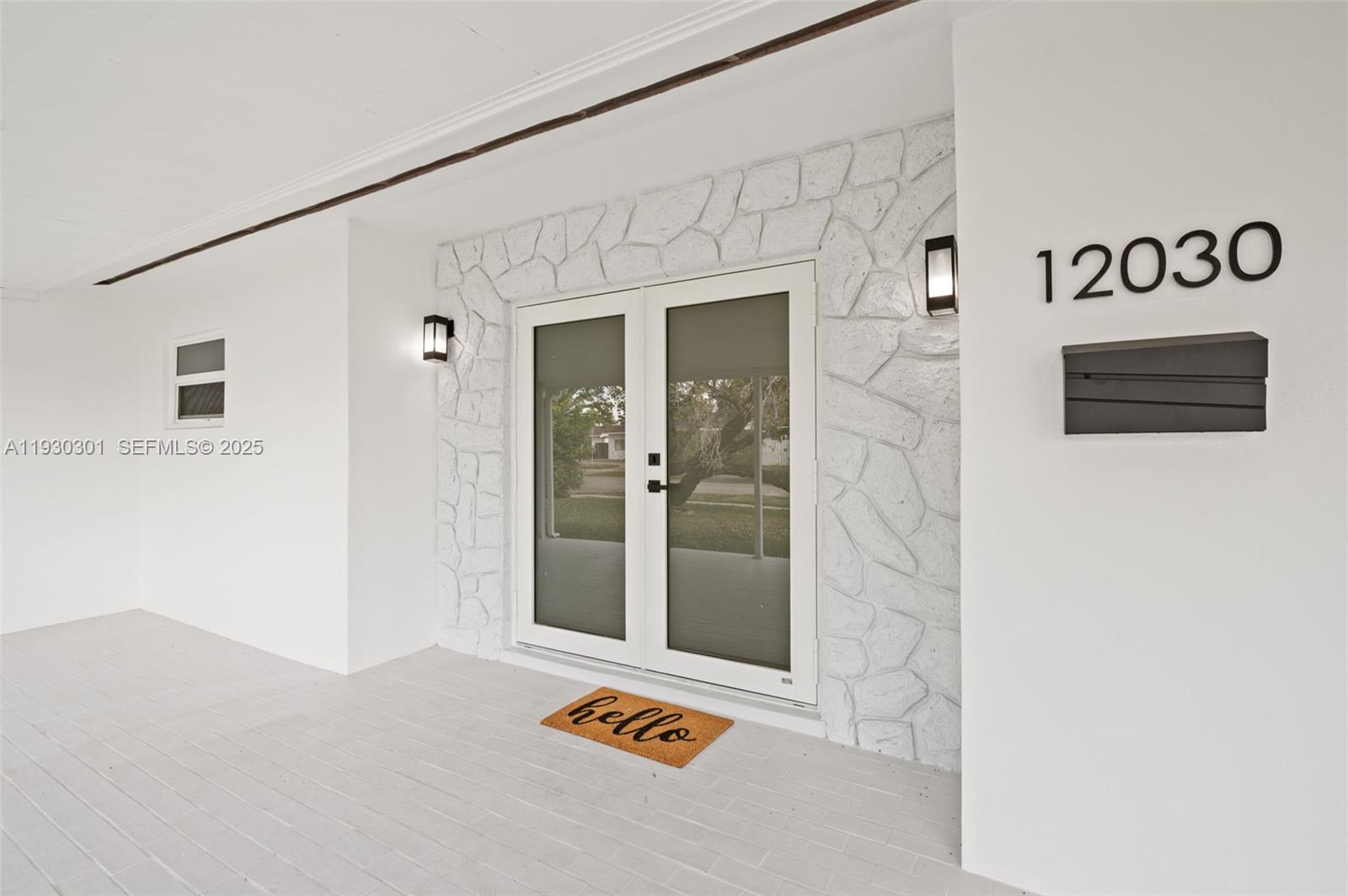 SOUTHERN ESTATES 8TH ADDN - Residential