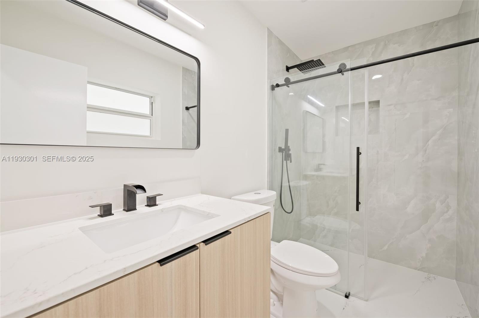 SOUTHERN ESTATES 8TH ADDN - Residential