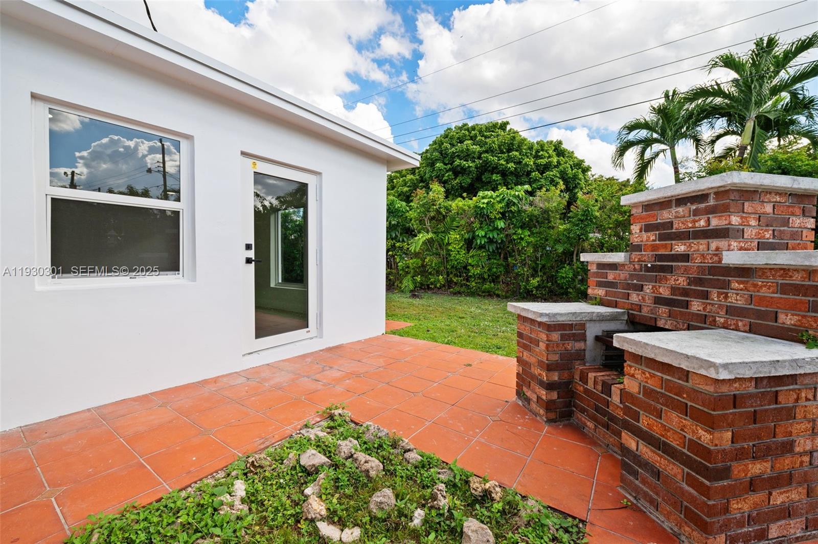 SOUTHERN ESTATES 8TH ADDN - Residential