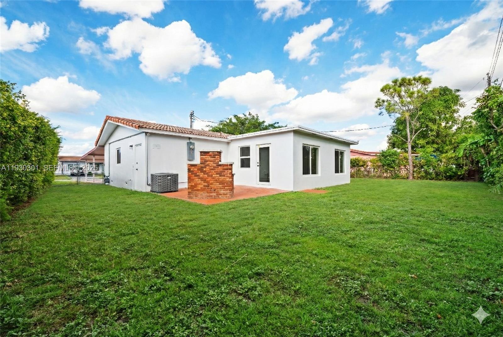 SOUTHERN ESTATES 8TH ADDN - Residential