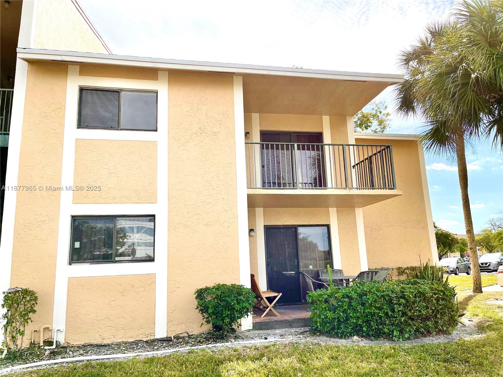PALMS OF PEMBROKE CONDO - Residential