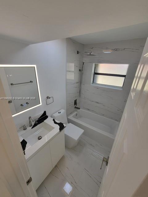 PALM PLACE CONDO - Residential Lease