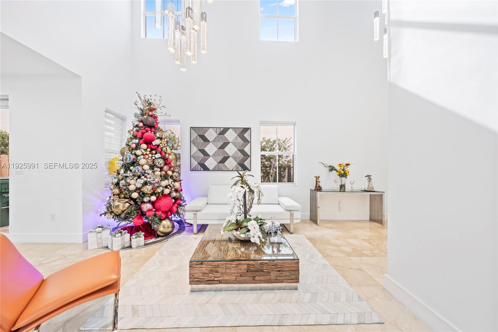 VINTAGE ESTATES - Residential