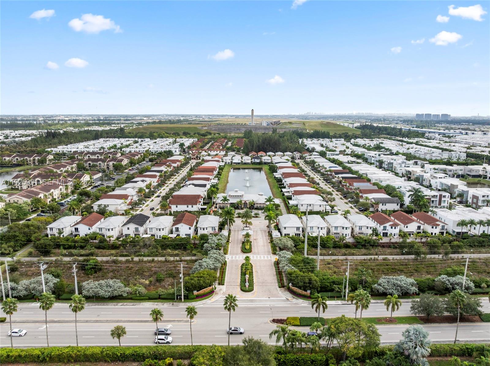 VINTAGE ESTATES - Residential